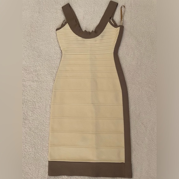 Hervé Leger “Gwyneth” bandage dress in XS - Picture 2 of 7